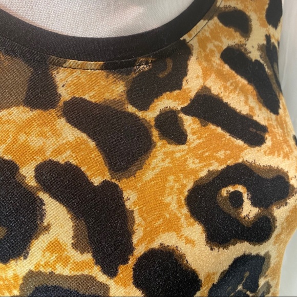 Forever 21 Perfect Fit Leopard Print Top - Picture 8 of 16